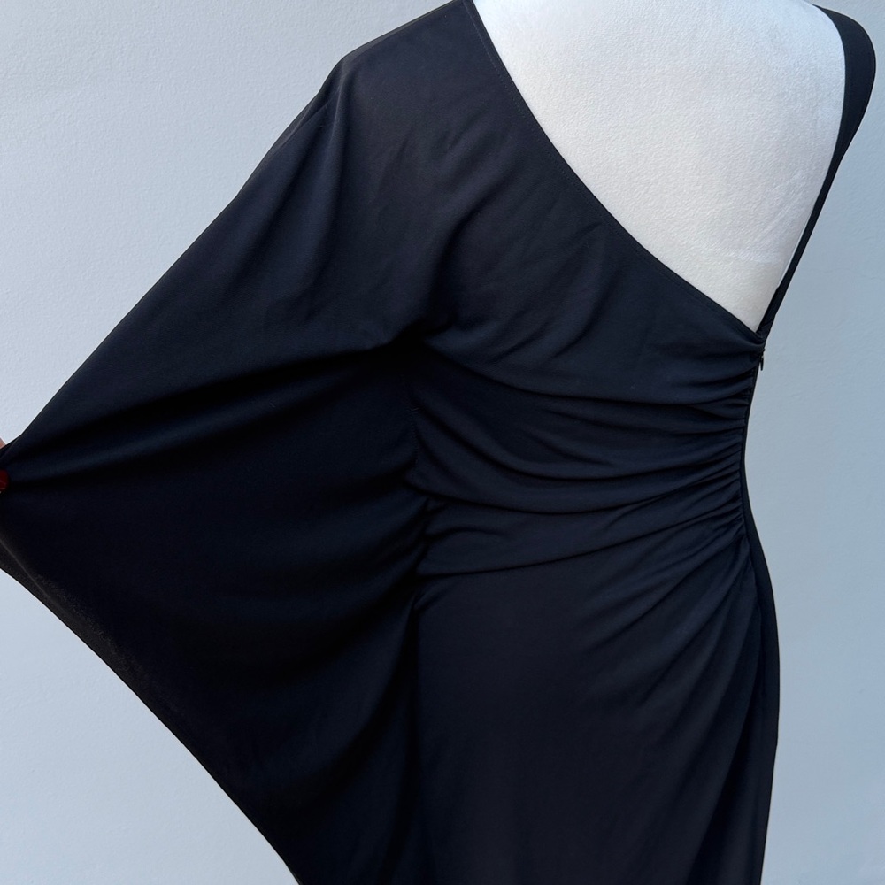 ST. JOHN COUTURE Elegant Black One-Shoulder Draped Evening Gown Size 8 (Medium) - Picture 3 of 6